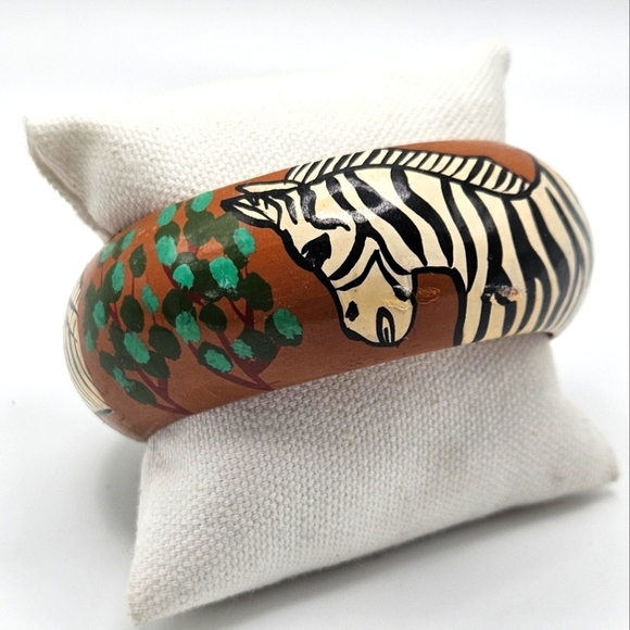 VINTAGE Hand-Painted Safari Zebra Wooden Wood Bangle Bracelet - Picture 2 of 5